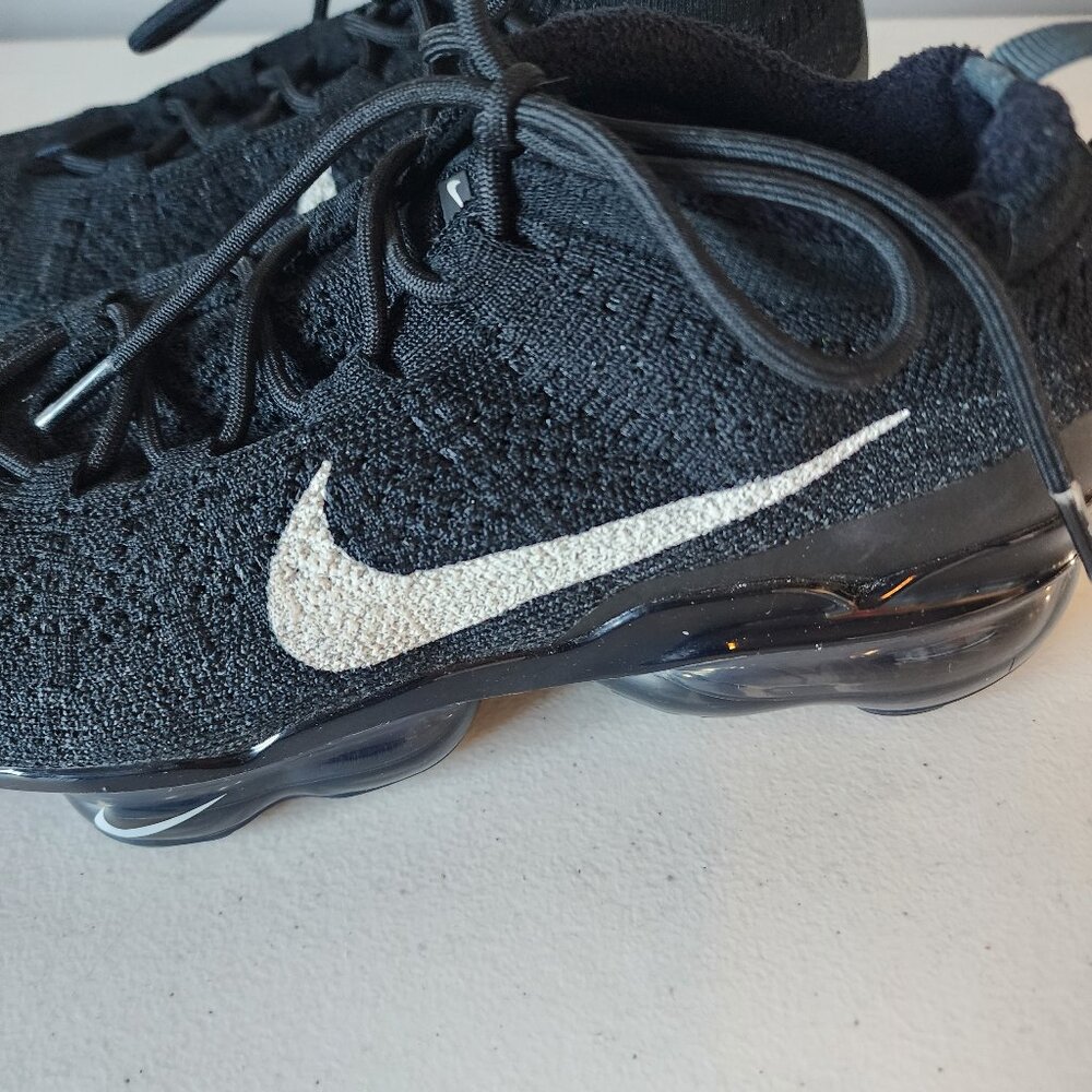 Nike Vapormax Sneaker "EUC" - Picture 11 of 16